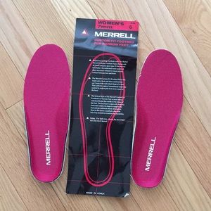 🍁NWOT Merrell custom fit footbed -add on for $10.
